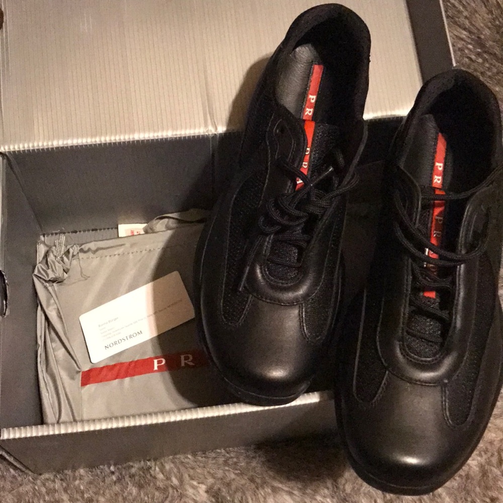 Woman Prada sneakers